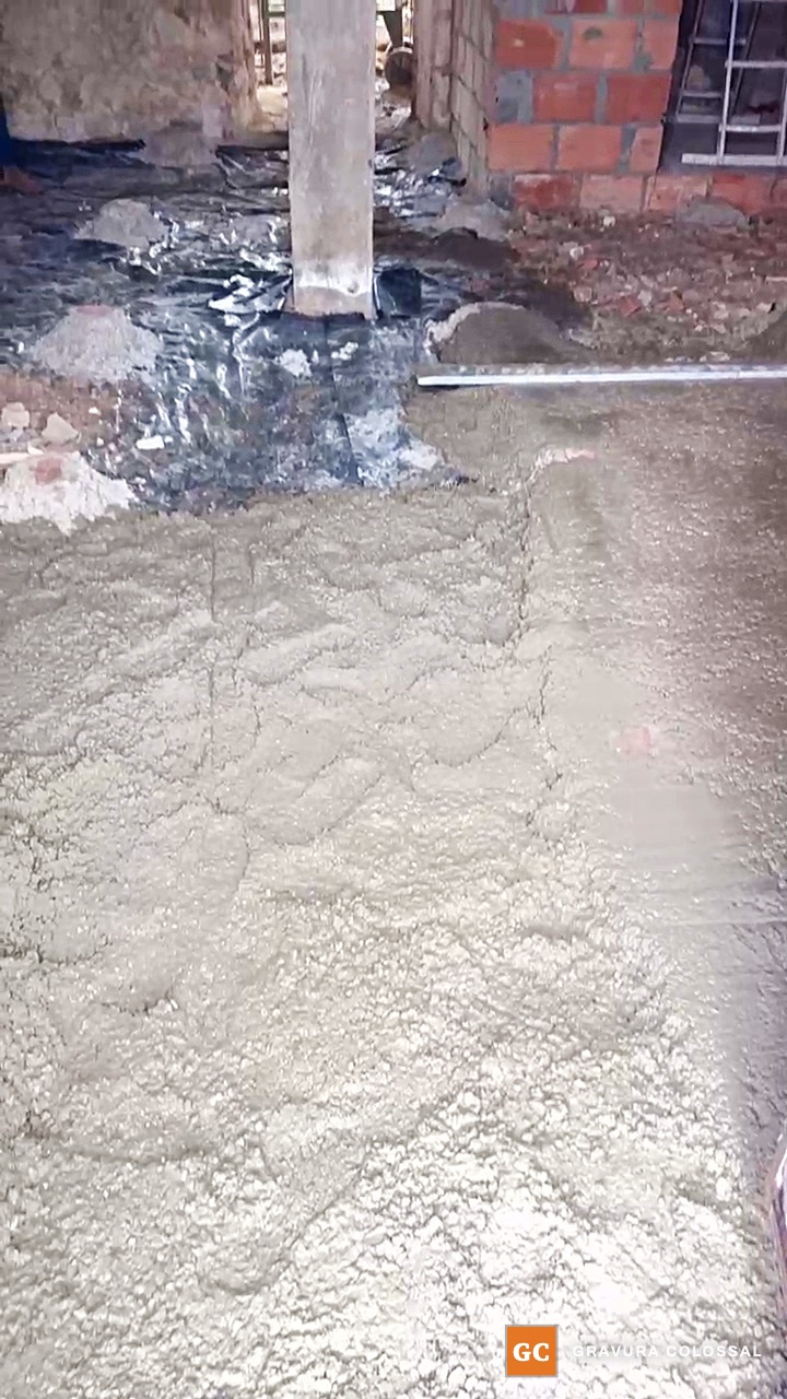 Betonilha regularizada, pronta para os acabamentos.